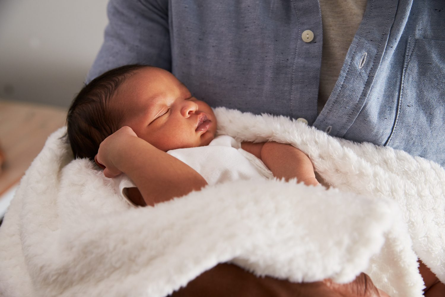 When Can Babies Start Sleeping on Their Stomachs? When Can Babies Start Sleeping on Their Stomachs?