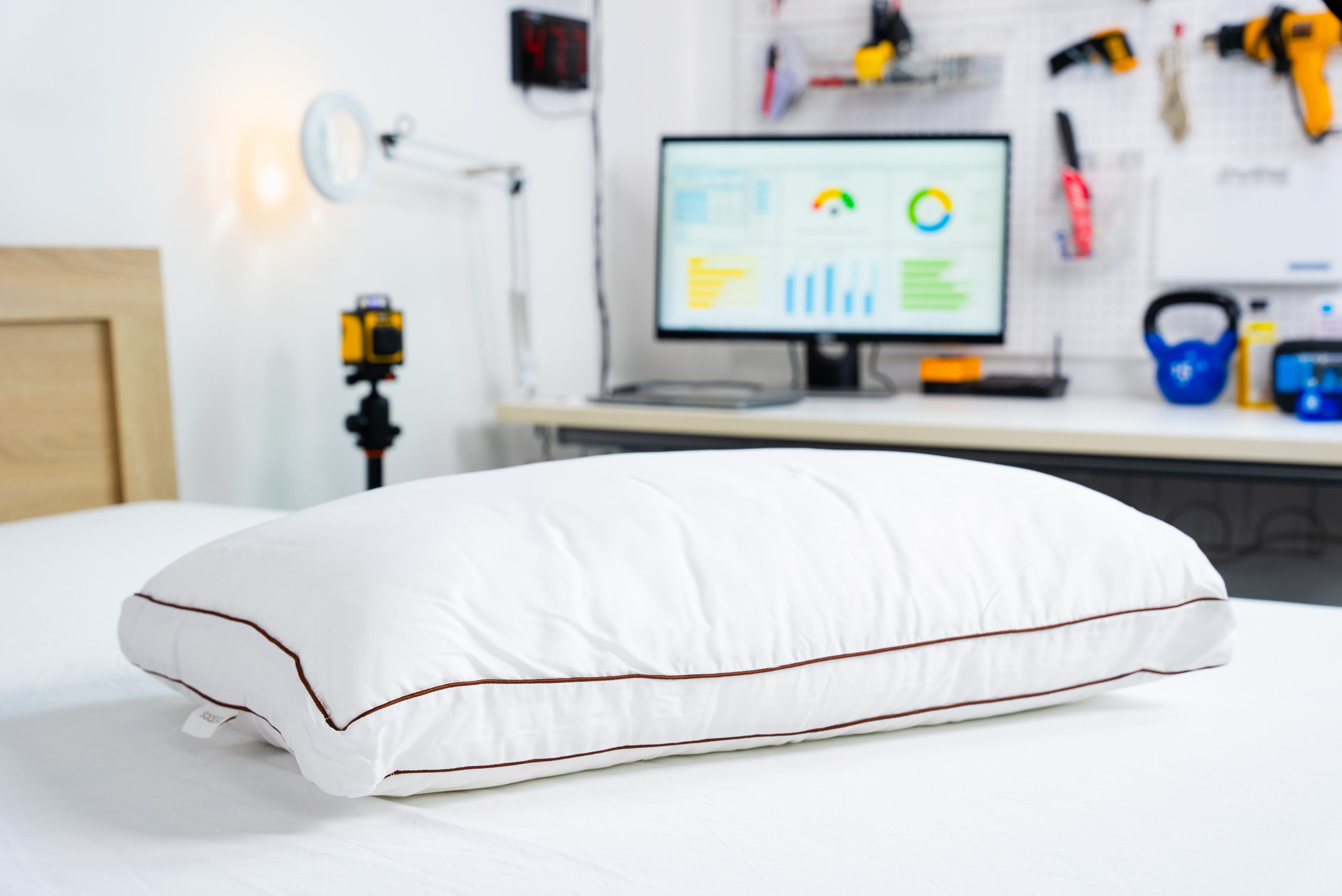 Best Pillows for Neck Pain in 2026 - Saatva Latex Pillow image 1