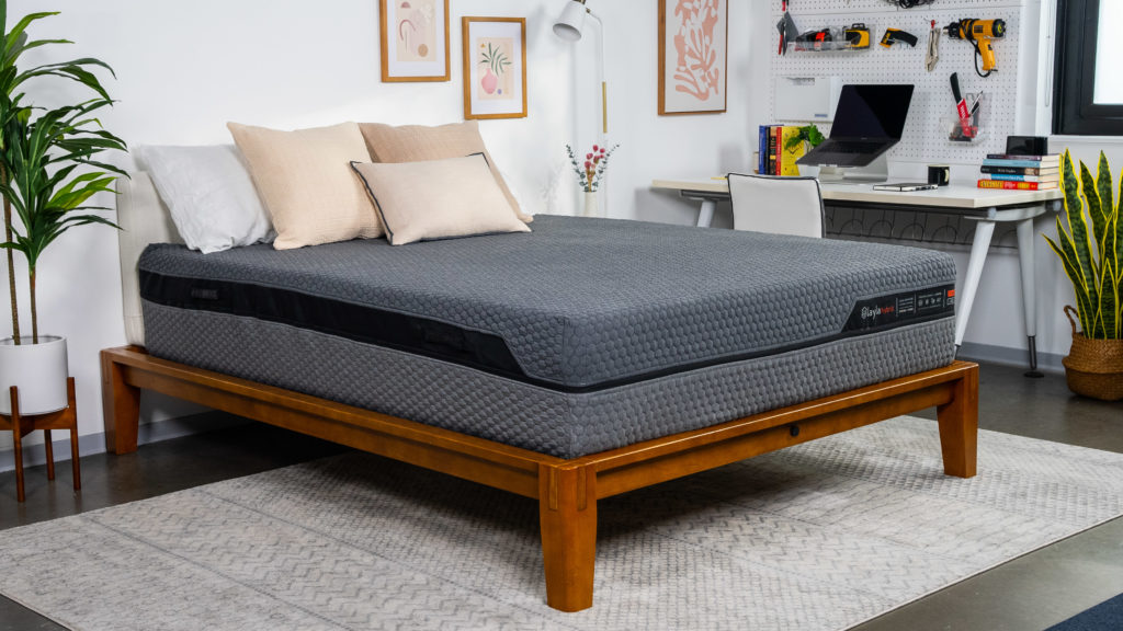 Layla Hybrid vs. DreamCloud Mattress Comparison